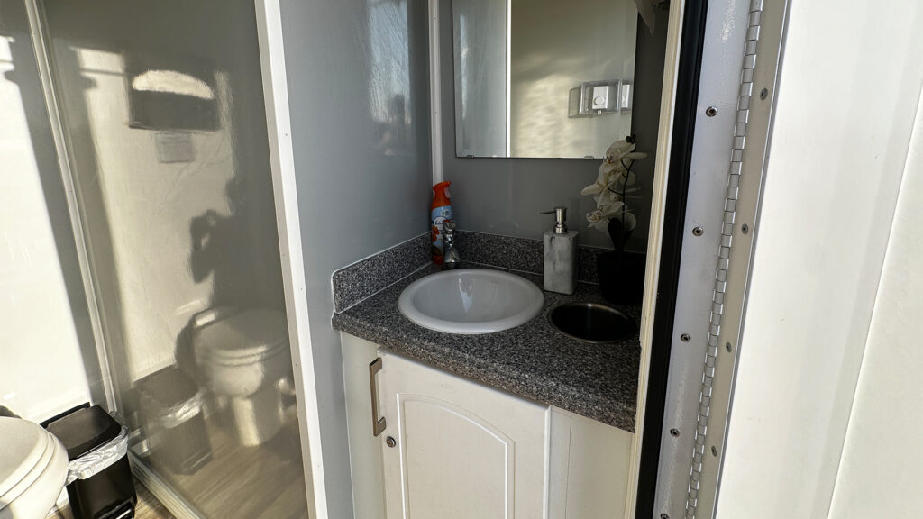 Rangel's Party Rentals 3-Station Luxury Restroom Trailer Interior Unisex 2